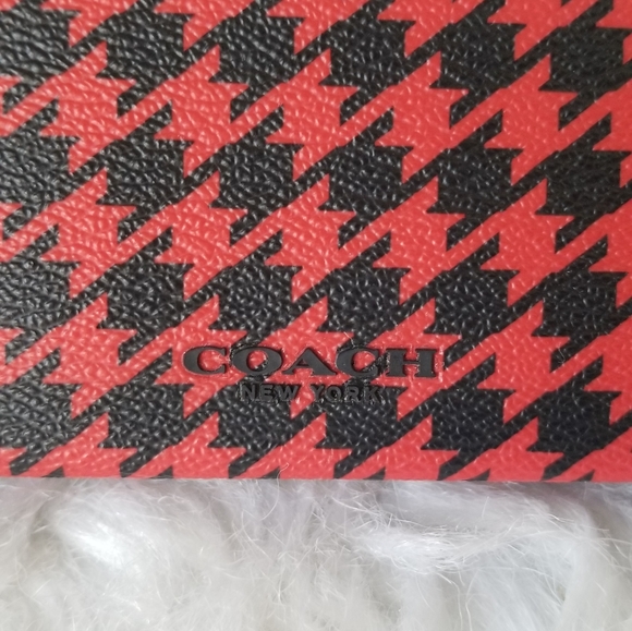 Brand New Coach Universal Phone Wallet Red Houndstooth - Picture 3 of 8